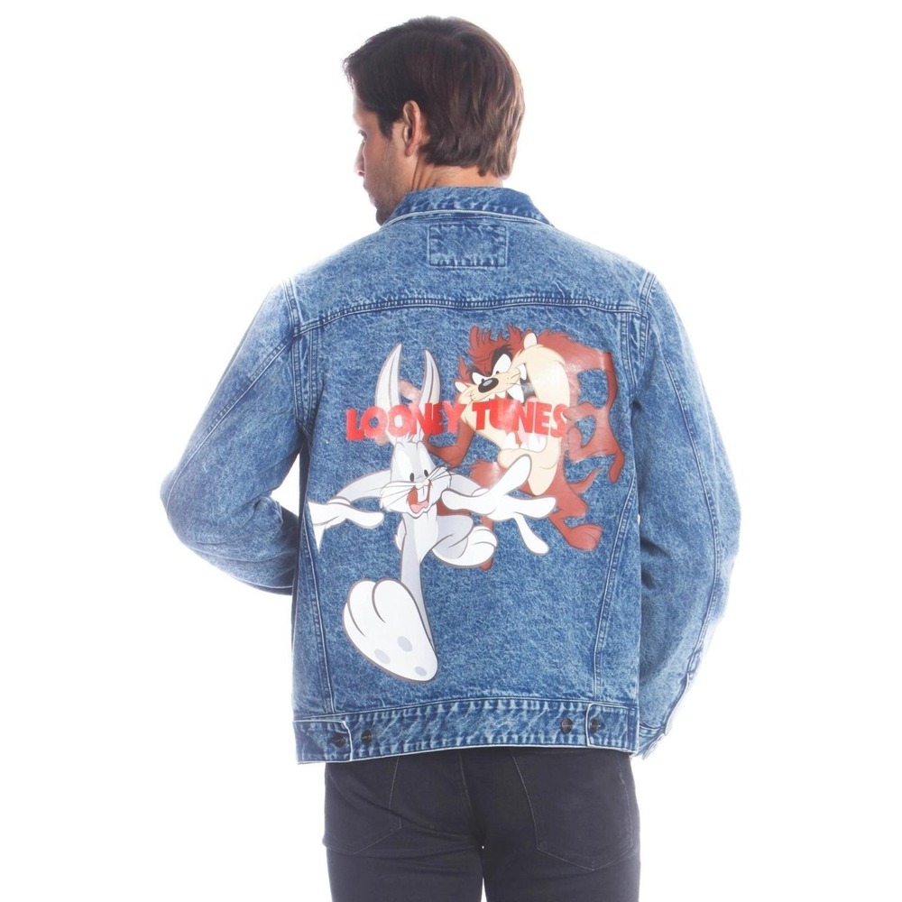 Members Only x Looney Tunes Mens Bugs & Taz Denim Trucker Jacket Blue Large NWT